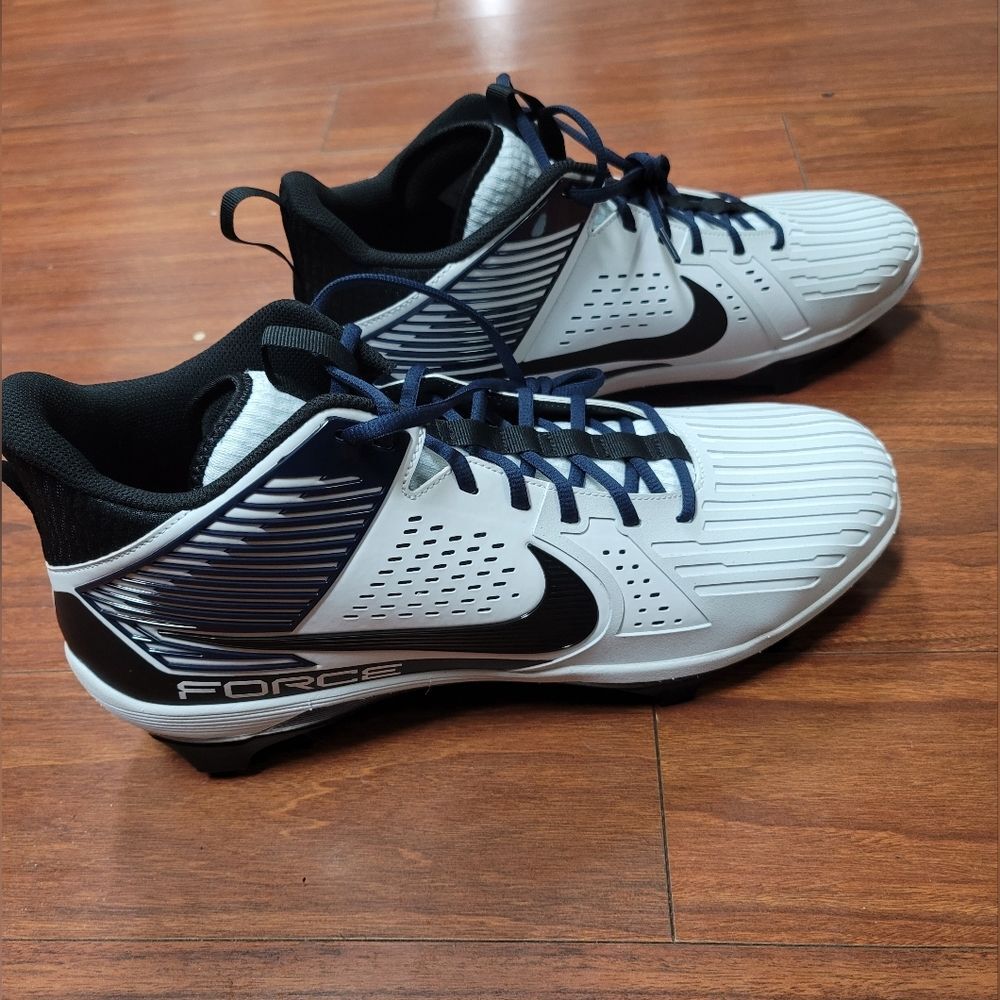 New Nike Force Froced Savage Pro Football Cleats Size 18